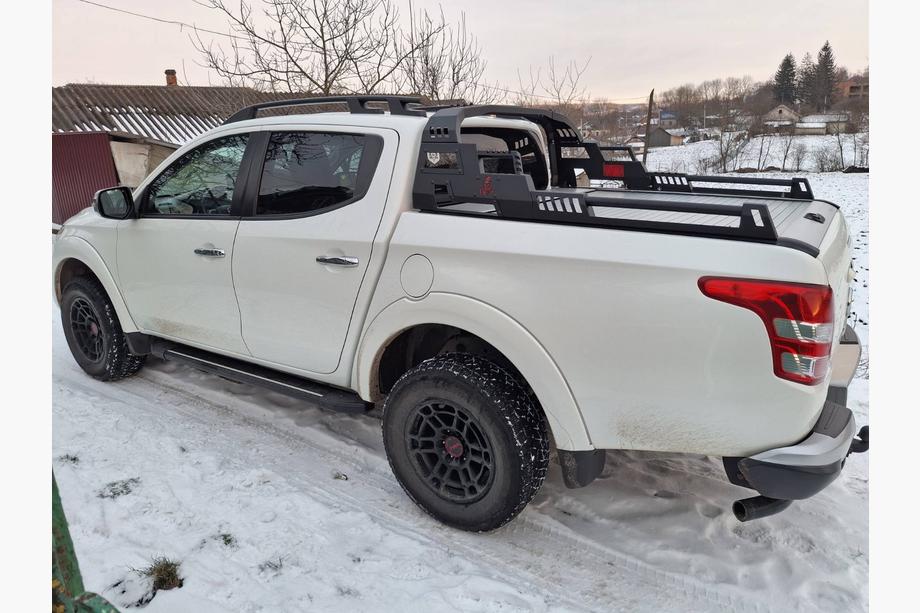 Mitsubishi L200 2006–2015 Rolbeugel Dakar Image