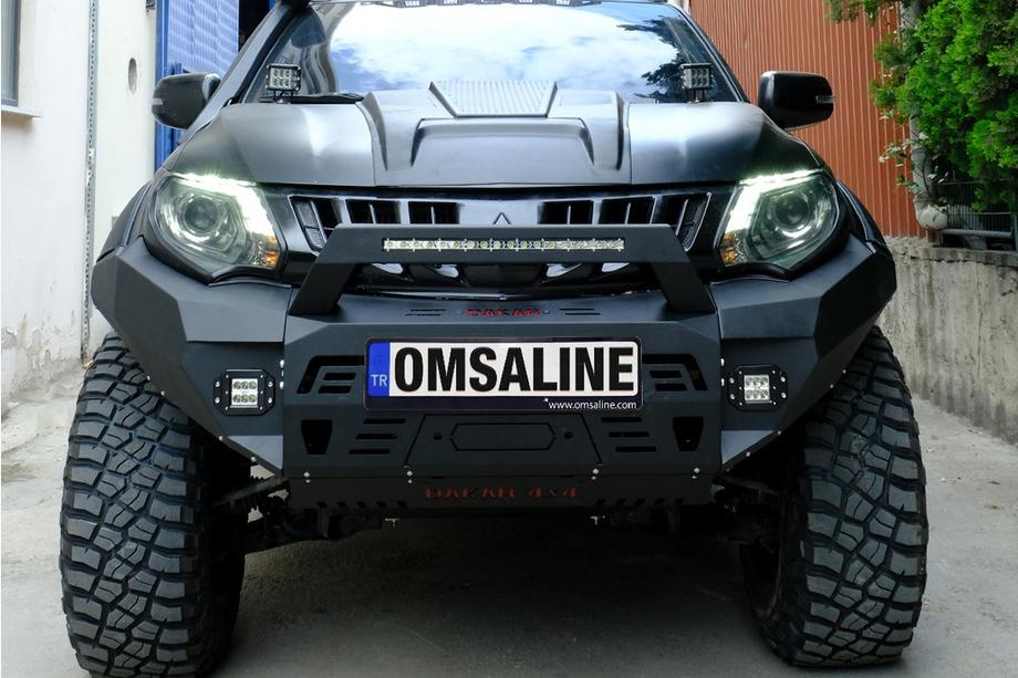 Mitsubishi L200 2015–2024 Voorbumper met carterbescherming Dakar (2015-2019) Image