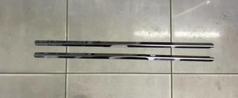 Volkswagen T5 Transporter 2003–2010 B-keus! Raamomlijsting (2 stuks, RVS) foto 5