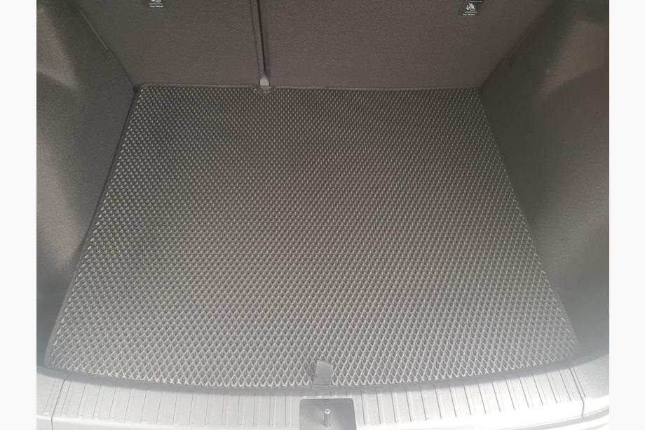 Volkswagen E-Tharu 2020– Kofferbakmat (EVA, zwart) Image