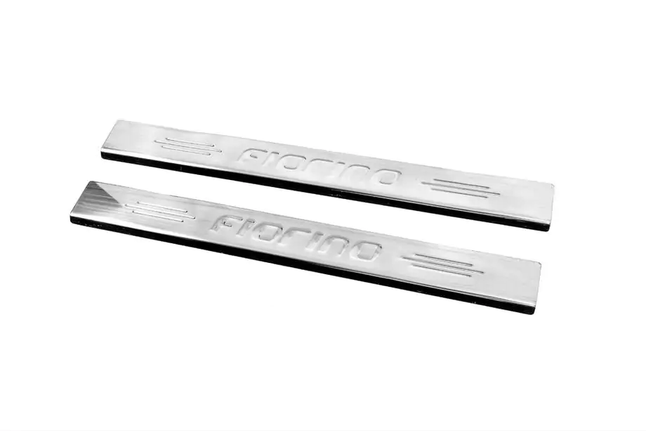 Fiat Fiorino/Qubo 2008–2024 Carmos V4 dorpellijsten (2 stuks, RVS) Image