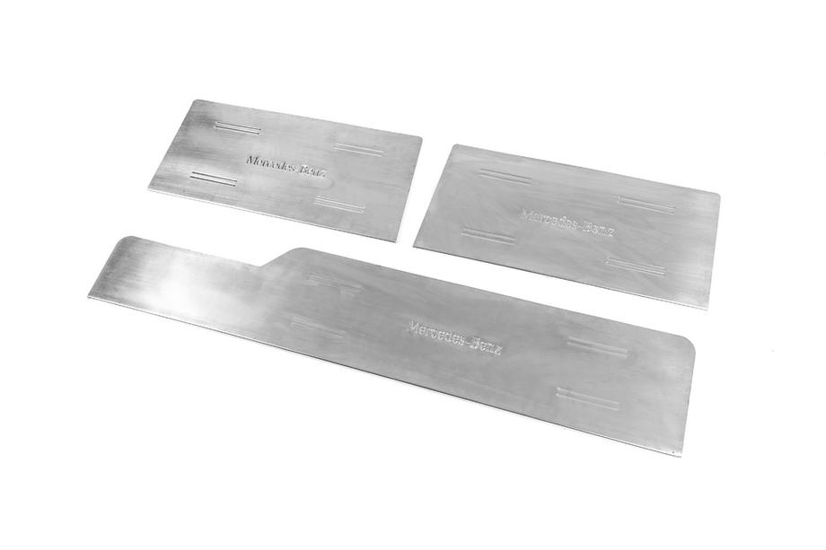 Mercedes Sprinter W901/902/903/904/905 1995–2006 Interieur instaplijsten Carmos V2 (3 stuks, RVS) Image