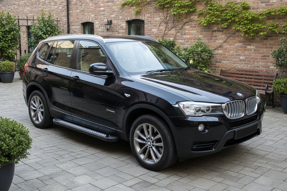 BMW X3 F25 2011–2018 Zijtreden Vision New Black (2 stuks, aluminium) Image