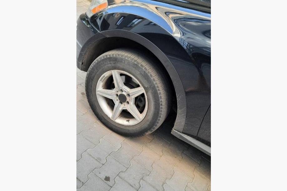 Mercedes ML W164 2005–2011 Wielkastverbreders (set van 4, zwart, ABS-kunststof) Foto 3