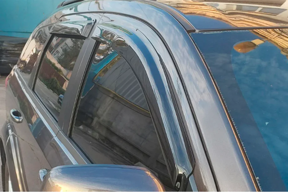 Fiat Freemont 2011–2016 Raamdeflectoren (4 stuks, HIC) Image