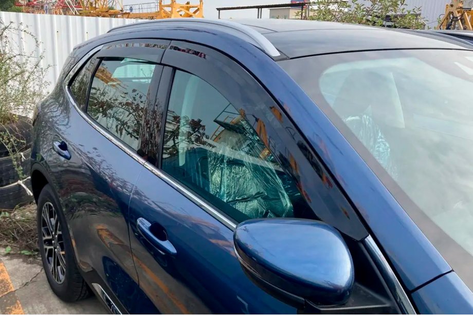 Ford Kuga/Escape 2019– Raamdeflectoren (4 stuks, HIC) Image