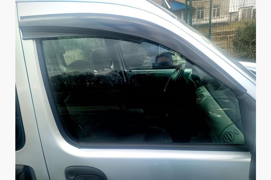 Renault Kangoo 1998–2008 Raamwindschermen (set van 2, Sunplex Sport) Image