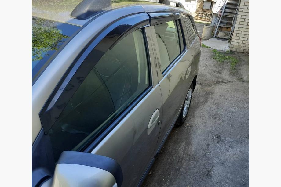 Dacia Logan MCV 2013–2020 Raamdeflectoren (4 stuks, Sunplex Sport) Image