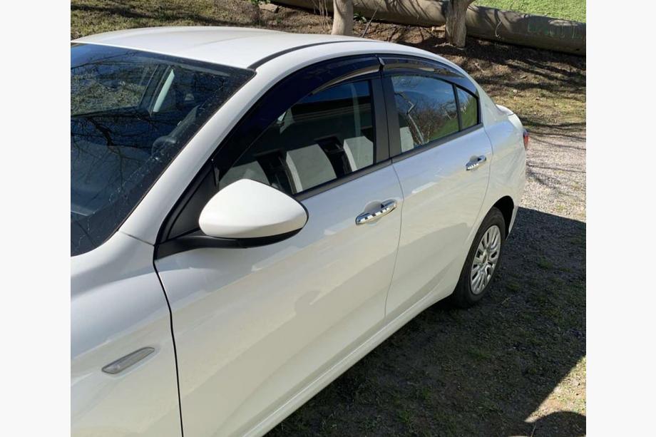 Fiat Tipo 2016– Raamdeflectoren (4 stuks, Sunplex Sport) Image