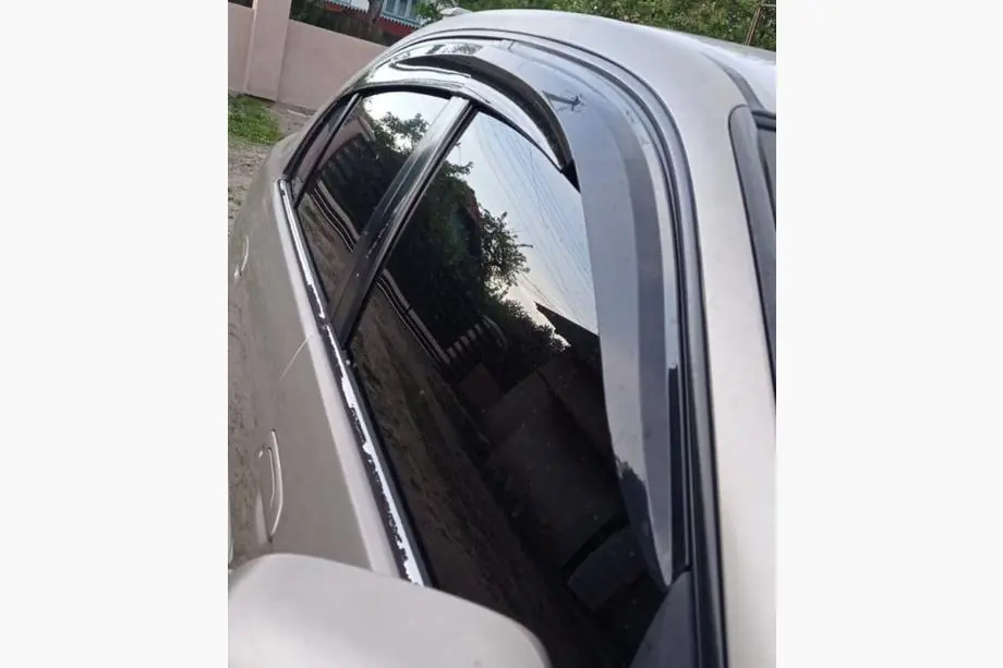 Honda Civic Sedan VII 2001–2006 Raamdeflectoren (4 stuks, Sunplex Sport) Foto 6