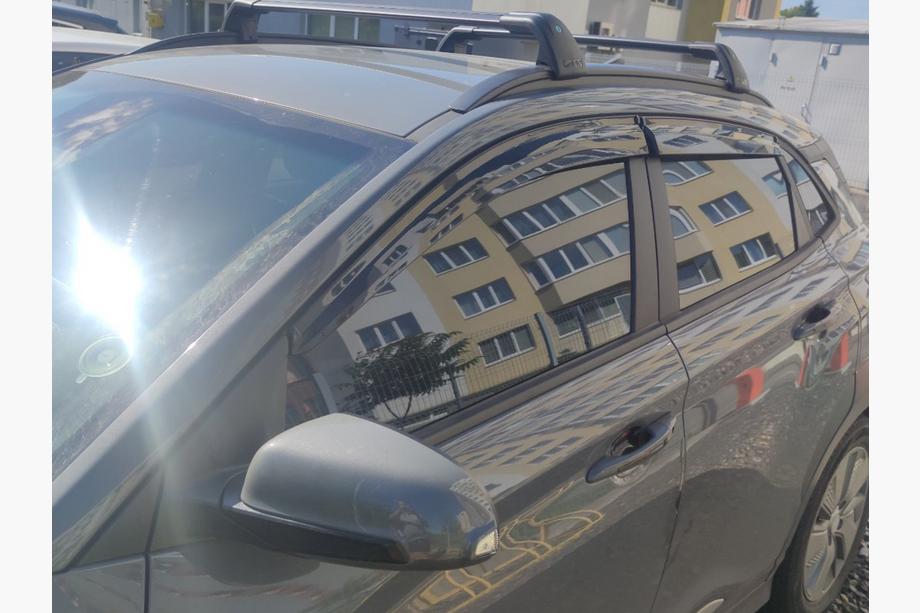 Hyundai Kona 2017–2023 Raamdeflectoren (4 stuks, Sunplex Sport) Foto 5