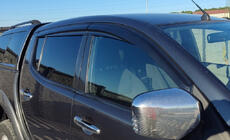 Mitsubishi L200 2006–2015 Raamdeflectoren (4 stuks, Sunplex Sport) foto 2