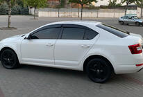 Skoda Octavia III A7 2013–2019 Raamwindschermen LiftBack (4 stuks, Sunplex Sport) foto 2