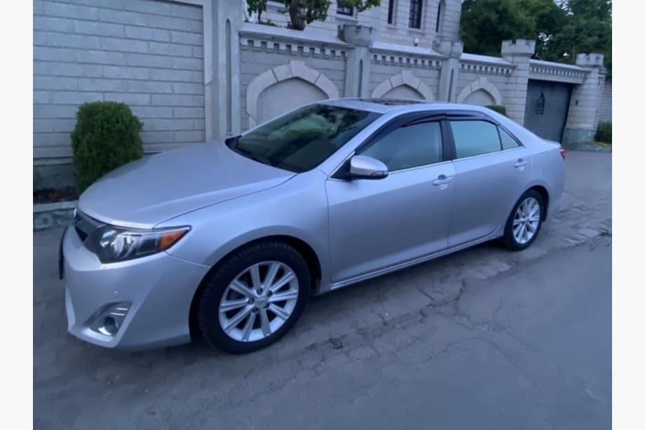 Toyota Camry 2011–2017 Sunplex Sport raamwindschermen (2011-2017 EU / 2011-2014 USA, 4 st) Foto 3