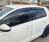 Volkswagen Golf 5 2003–2009 Raamwindschermen HB (set 4 stuks, Sunplex Sport) foto 1