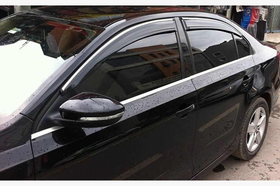Volkswagen Jetta 2011–2018 Raamdeflectoren met chromen sierlijst (4 stuks, Sunplex Chrome) Foto 2