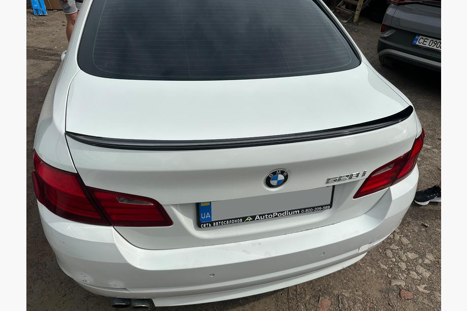 BMW 5 Serie F10/F11 2010–2016 Lipspoiler Sunplex (voor F10, zwart) Foto 12