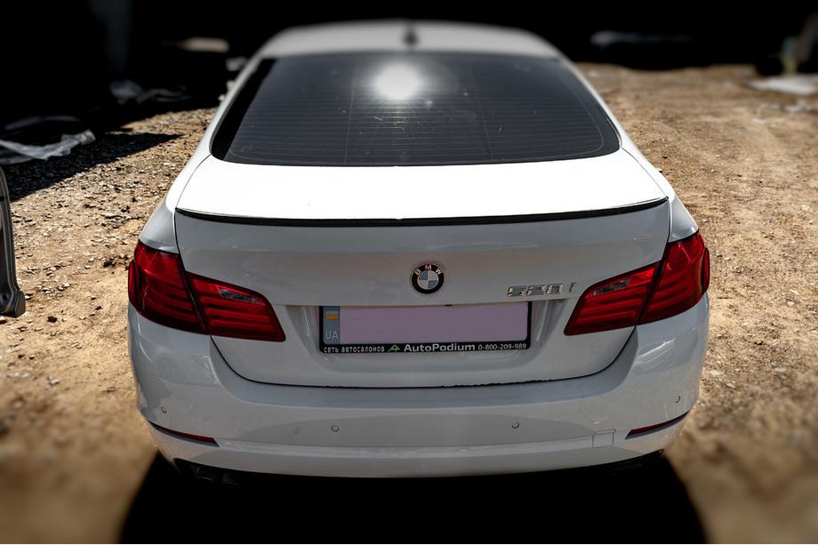 BMW 5 Serie F10/F11 2010–2016 Lipspoiler Sunplex (voor F10, zwart) Foto 8
