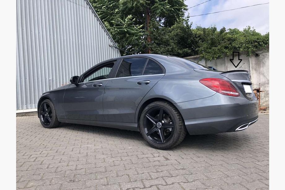 Mercedes C-klasse W205 2014–2021 Lip spoiler LIP (Sunplex, zwart) (125,9 cm x 6 cm) Foto 3