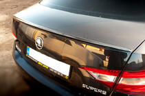 Skoda Superb 2015–2024 LIP-spoiler (Sunplex, zwart) (119,2 cm x 7,3 cm) foto 1