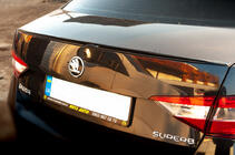 Skoda Superb 2015–2024 LIP-spoiler (Sunplex, zwart) (119,2 cm x 7,3 cm) foto 4