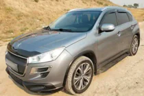 Peugeot 4008 2012–2017 Raamdeflectoren (4 stuks, HIC) foto 1