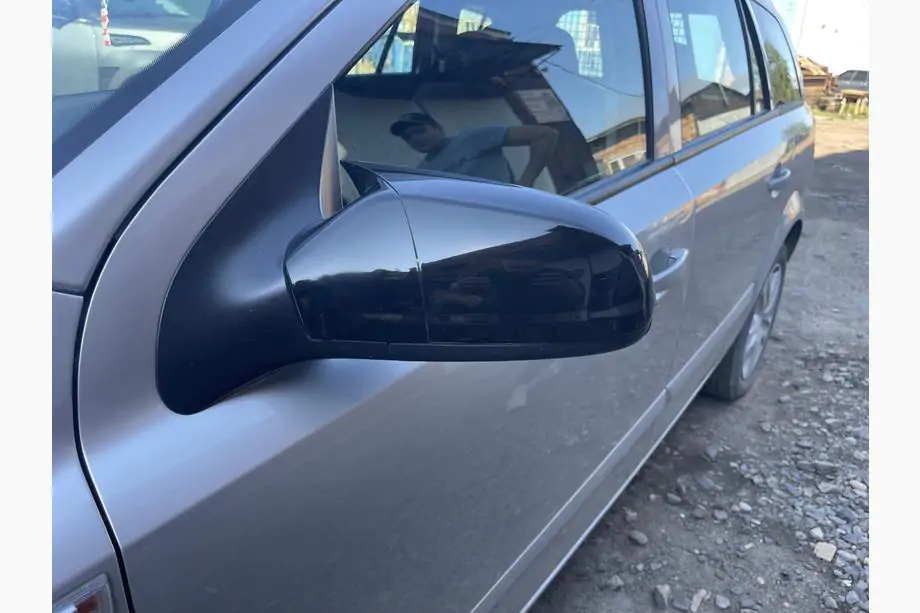 Opel Astra H 2004–2013 Spiegelkappen BMW-style 2004-2010 (2 stuks) Foto 3