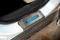Ford Kuga/Escape 2013–2019 Libao LED dorpellijsten (4 stuks, rvs) foto 3