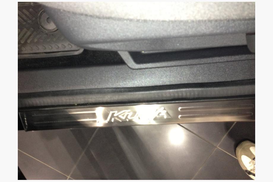 Ford Kuga/Escape 2013–2019 Libao RVS instaplijsten (4-delig) Foto 4