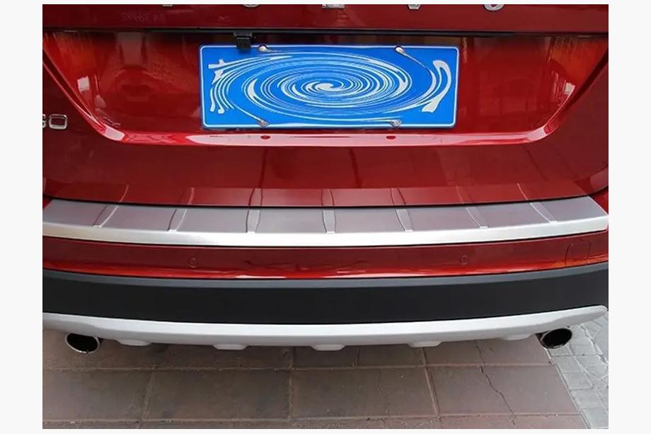 Volvo XC60 2009–2017 Achterbumper beschermlijst Libao (2014-2017, roestvrij staal) Image