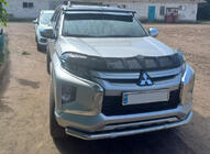 Mitsubishi L200 2015–2024 Motorkapdeflector (2019+, EuroCap Dragon) foto 1