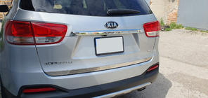 Kia Sorento III UM 2014–2020 Kentekenplaatafdekking boven Libao V2 (RVS) foto 1