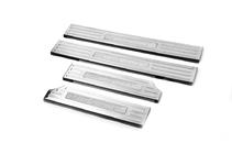 Toyota Land Cruiser 200 2007–2021 Binnenste instaplijsten Libao (4 stuks) foto 1