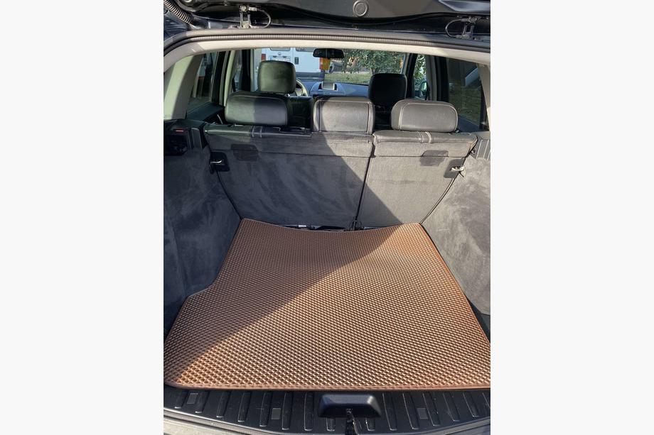 BMW X3 E83 2003–2010 Kofferbakmat (EVA, baksteenrood) Image