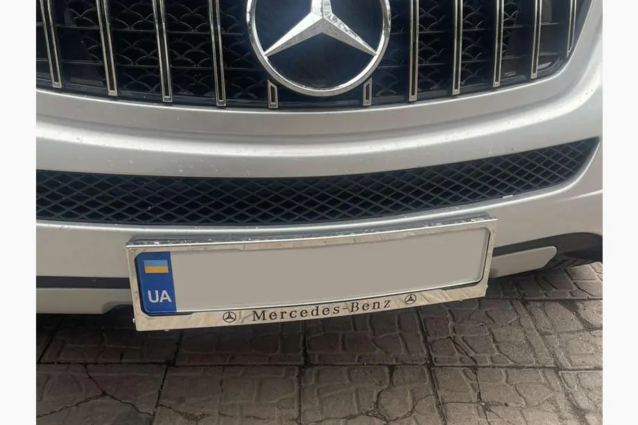 Mercedes-Benz Kentekenplaathouder chroom Mercedes (1 stuk, roestvrij staal) Foto 4