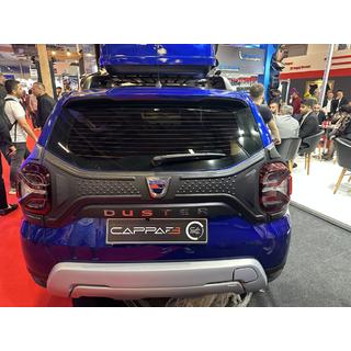 Kunststof sierlijst voor kofferklep (3-delig) Dacia Duster 2018–2024 foto 2