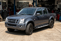 Isuzu D-Max 2002–2011 Sunrise side steps (2007-2012, 2 stuks, aluminium) foto 1