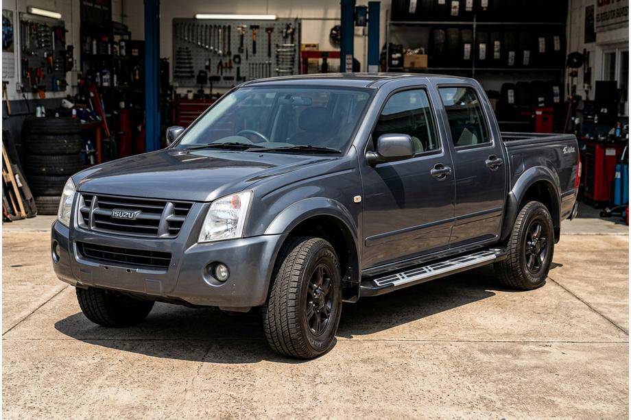 Isuzu D-Max 2002–2011 Sunrise side steps (2007-2012, 2 stuks, aluminium) Image