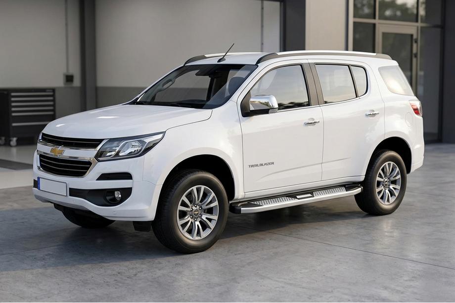 Chevrolet Trailblazer 2012–2019 Mevsim Grey side steps (2 stuks, aluminium) Image
