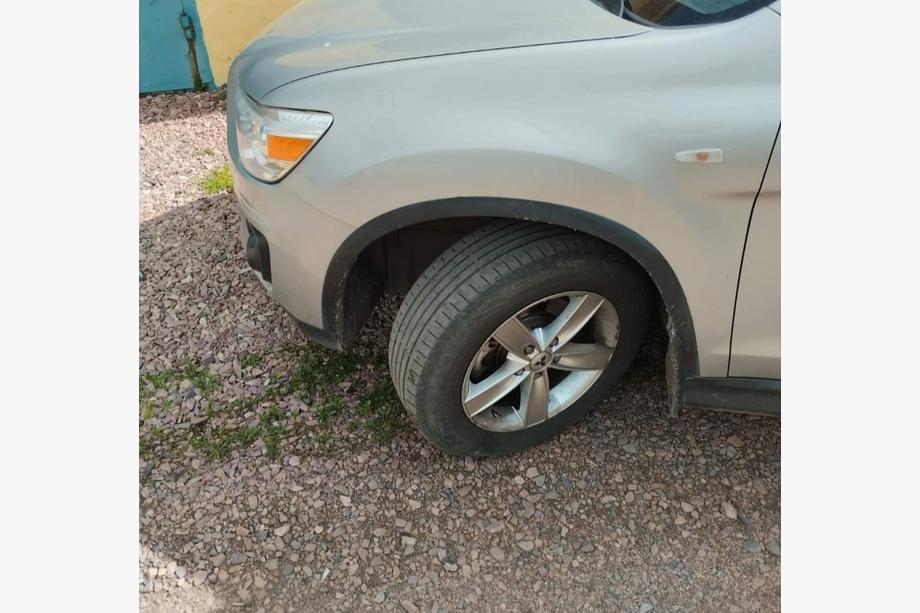 Mitsubishi ASX 2010–2023 Wielkastverbreders 2012-2016 (4 stuks, zwart, ABS-kunststof) Image
