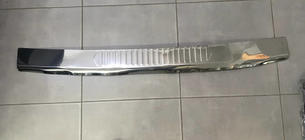Volkswagen T5 Transporter 2003–2010 Afgeprijsd! Stalen achterbumperbeschermplaat met omgezette rand (Carmos, staal) foto 3