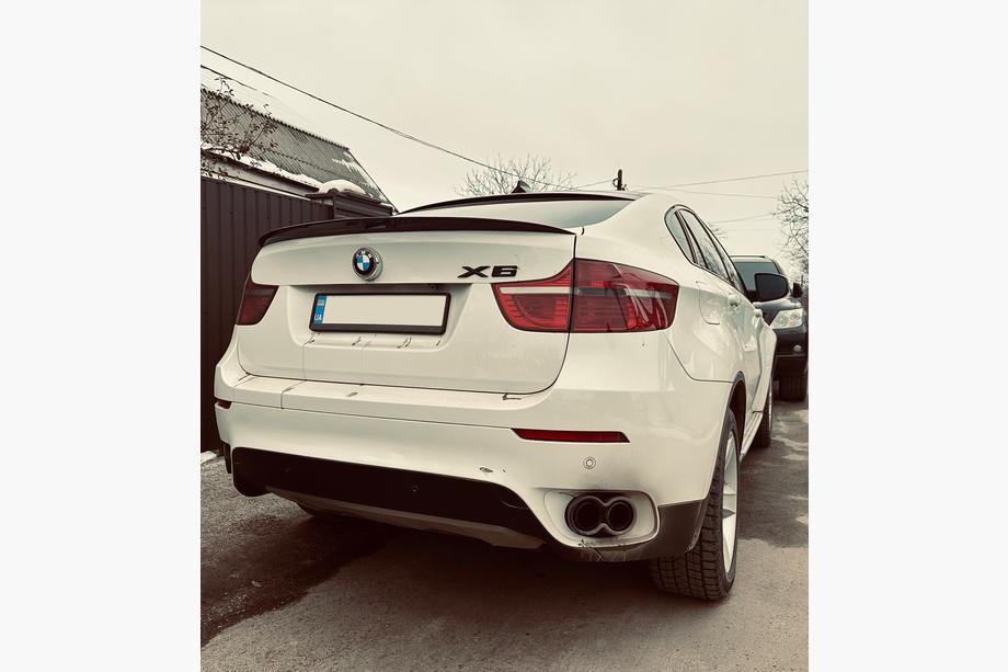 BMW X6 E71 2008–2014 LIP spoiler (1234 Upgrade, zwart) Image