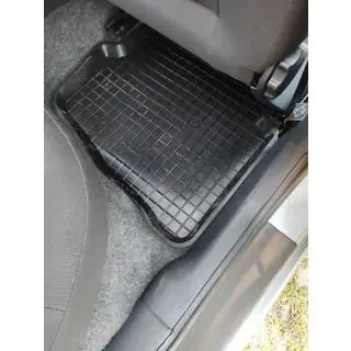 Rubberen vloermatten met opstaande rand (4 stuks, Polytep) Skoda Fabia 2000–2007 foto 3