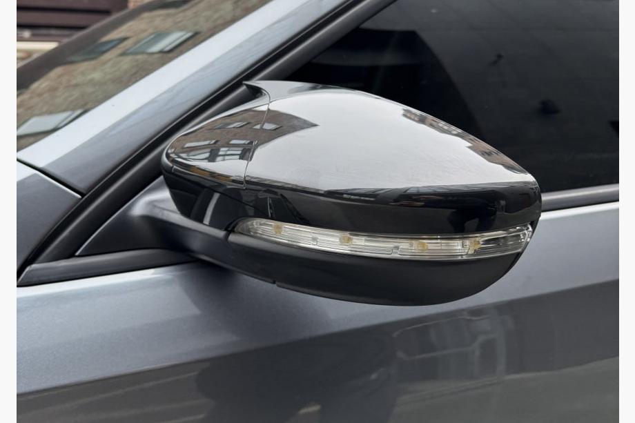 Volkswagen Passat B8 2015–2023 Spiegelkappen RLine-Look (2 stuks, USA) Foto 3