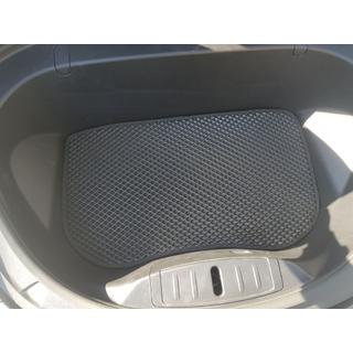 Voorste EVA kofferbakmat (zwart) Tesla Model 3 2017– foto 2