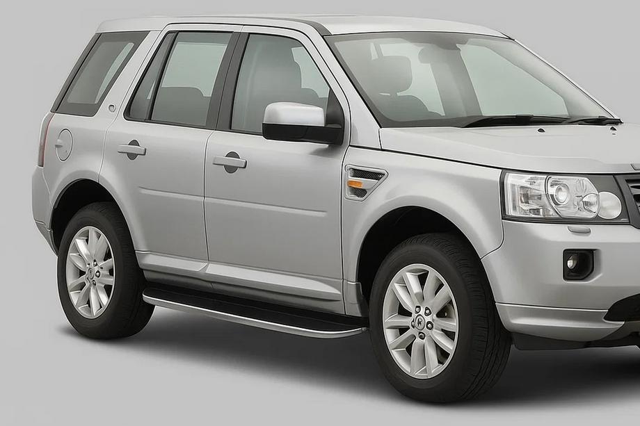 Land Rover Freelander II 2006–2014 Side steps Libao (set van 2, aluminium) Image