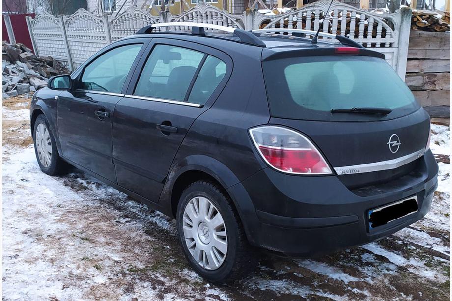 Opel Astra H 2004–2013 Aluminium dakrails (HB, chroom) Image