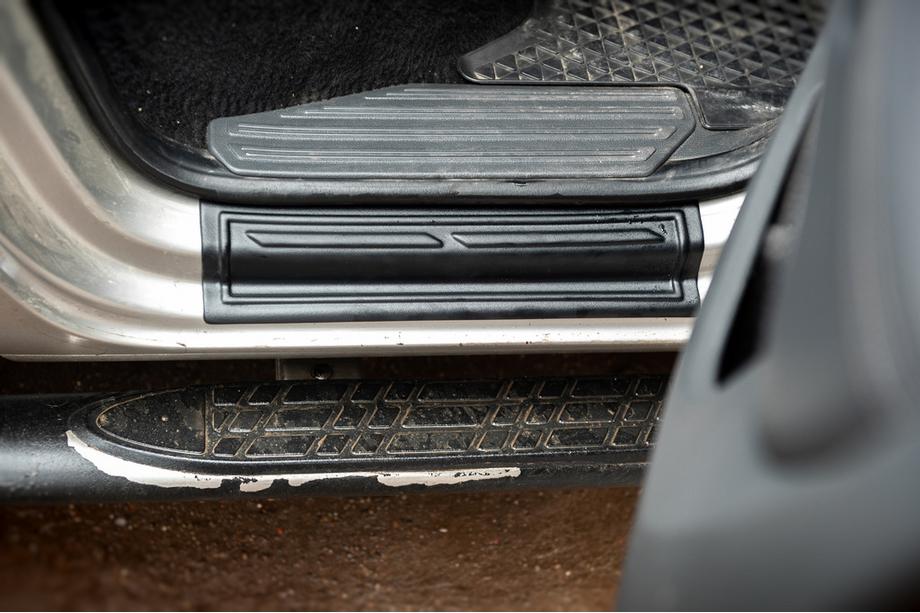 Volkswagen Amarok 2010–2022 EuroCap dorpellijsten (4 stuks, ABS) Foto 4