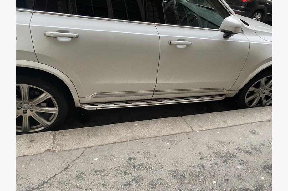 Volvo XC90 2015– OEM Libao side steps (2 st) Image