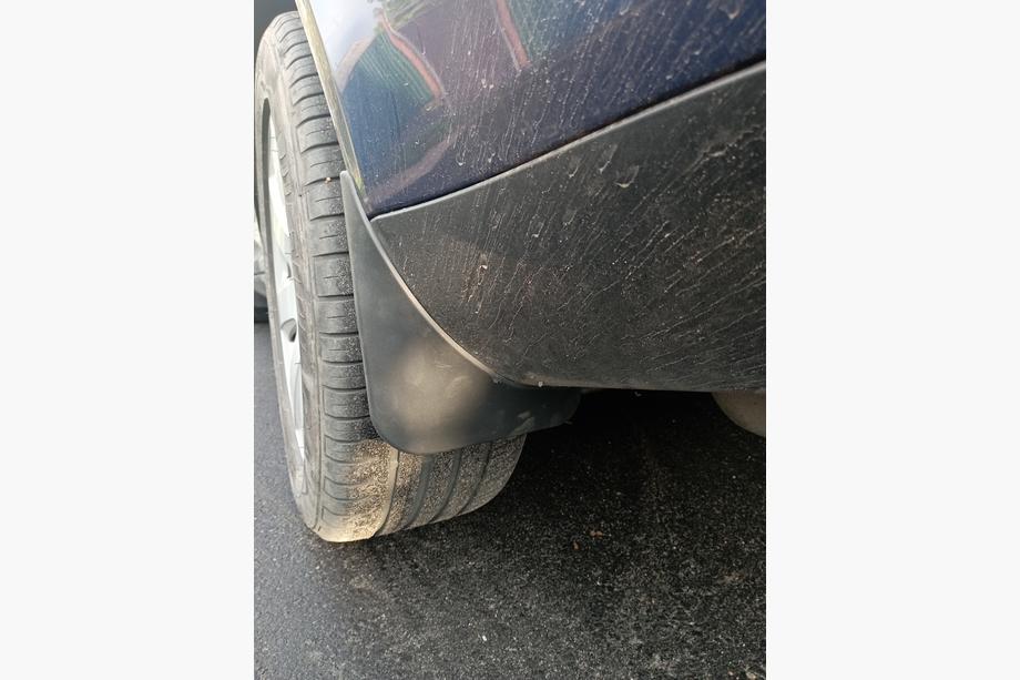 Skoda Octavia II A5 2006–2010 Premium spatlappen (HB, SD, SW) (4 stuks) Image